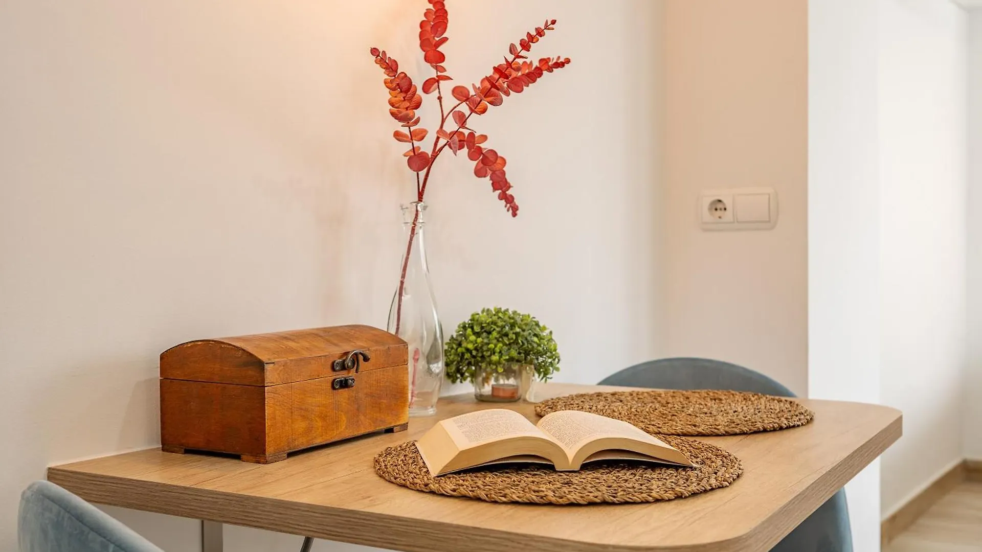 Apartment Estudio Cenes Cenes De La Vega Spain